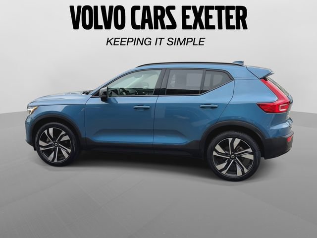 Certified 2024 Volvo XC40 B5 Plus w/ Protection Package Premier AWD/4WD image 8