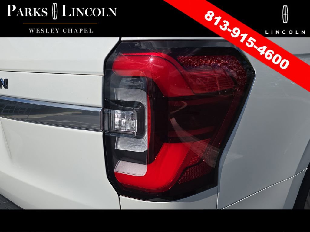 Used 2023 Ford Expedition Platinum image 6