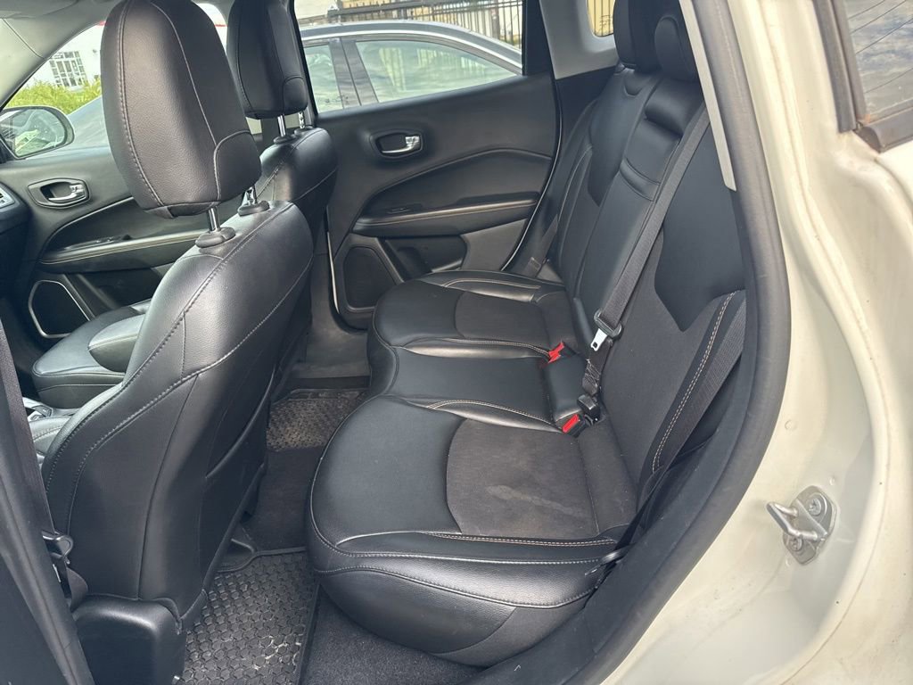 Used 2019 Jeep Compass Latitude w/ Popular Equipment Group image 10