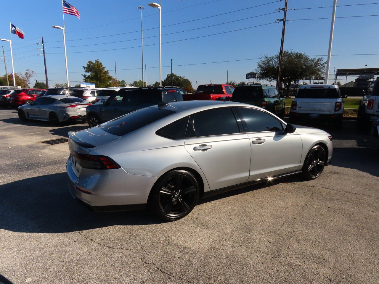 Used 2024 Honda Accord Sport image 11