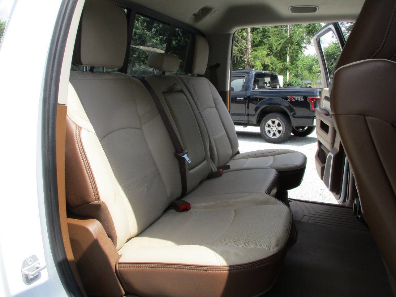 Used 2023 RAM 2500 Laramie image 32