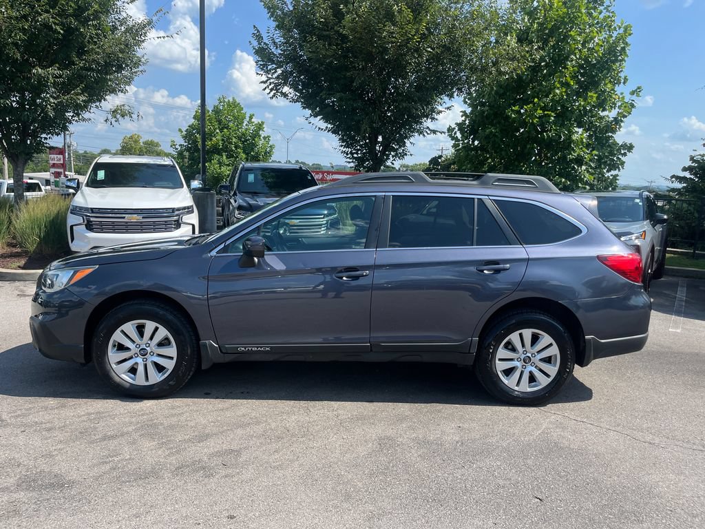 Used 2015 Subaru Outback 2.5i Premium AWD/4WD image 4