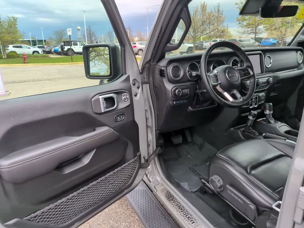 Certified 2022 Jeep Wrangler Unlimited Sahara w/ Cold Weather Group AWD/4WD image 20