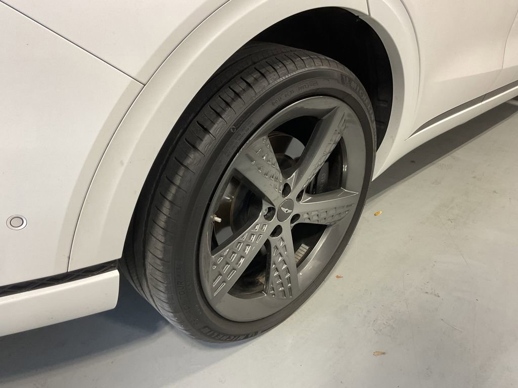 Used 2023 Genesis GV70 2.5T w/ Sport Prestige Package image 14