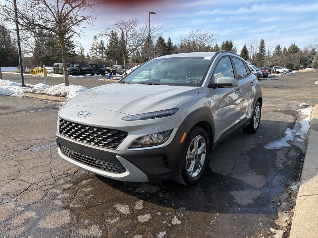 Used 2023 Hyundai Kona SEL image 6