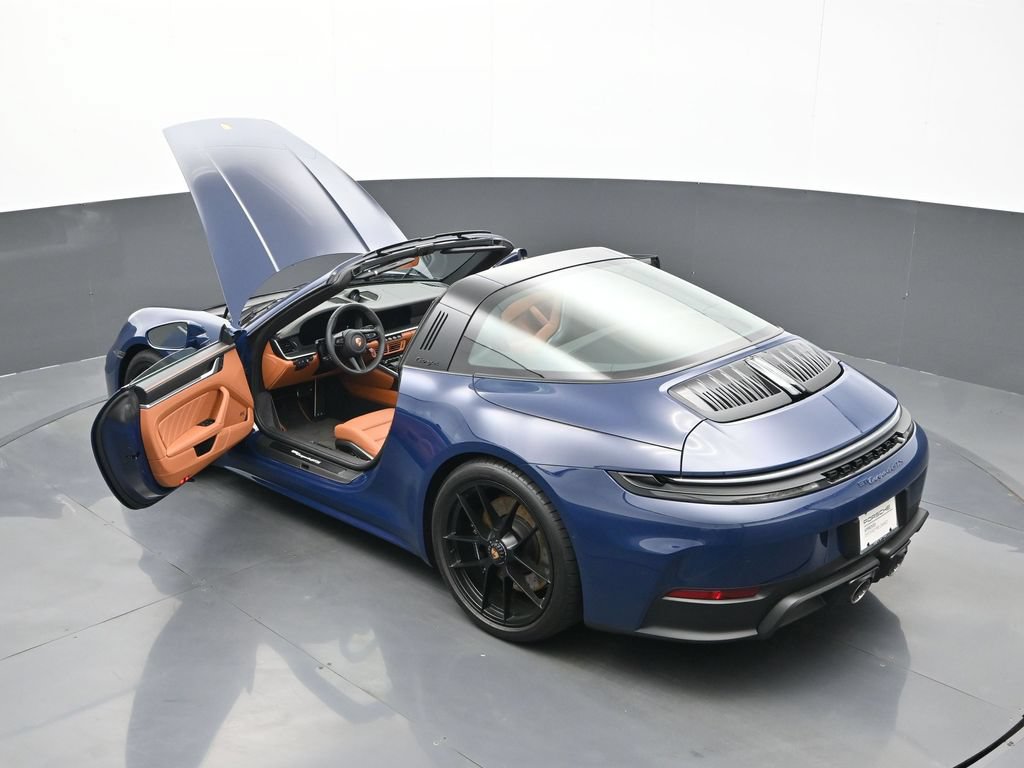 Certified 2026 Porsche 911 Targa 4 GTS AWD/4WD image 25