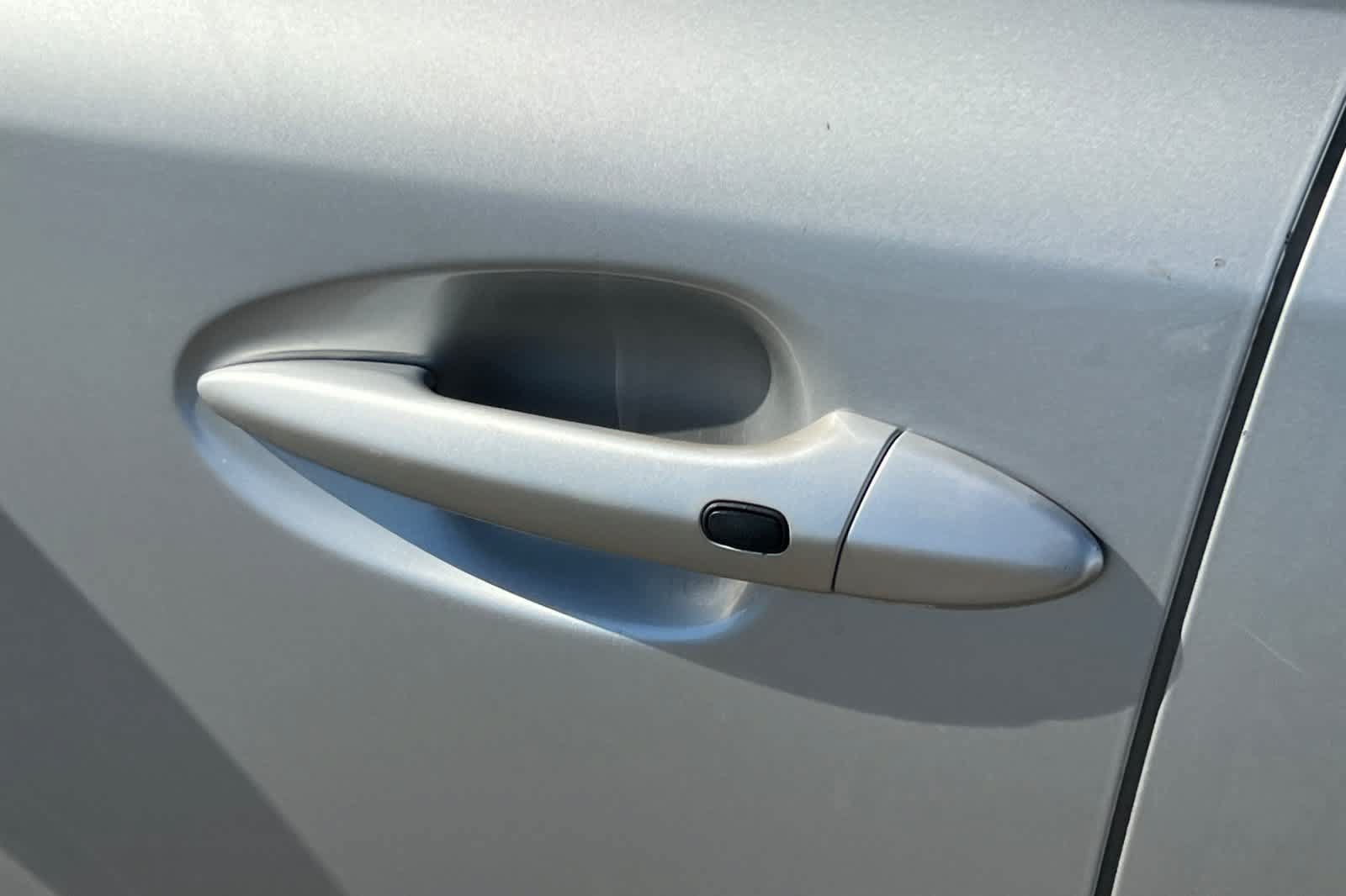 Used 2010 Lexus IS 250 w/ Preferred Accessory Package RWD image 10