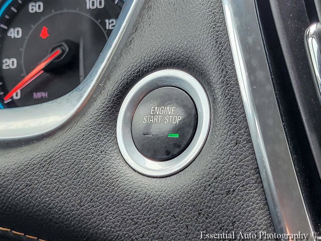 Used 2020 Chevrolet Traverse LT FWD image 18
