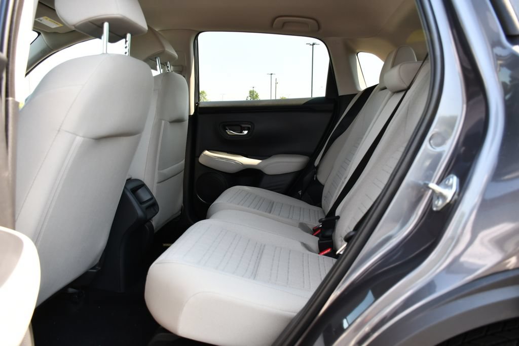New 2027 Honda HR-V LX image 16