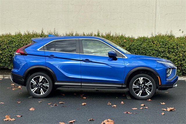 Used 2024 Mitsubishi Eclipse Cross SE image 3