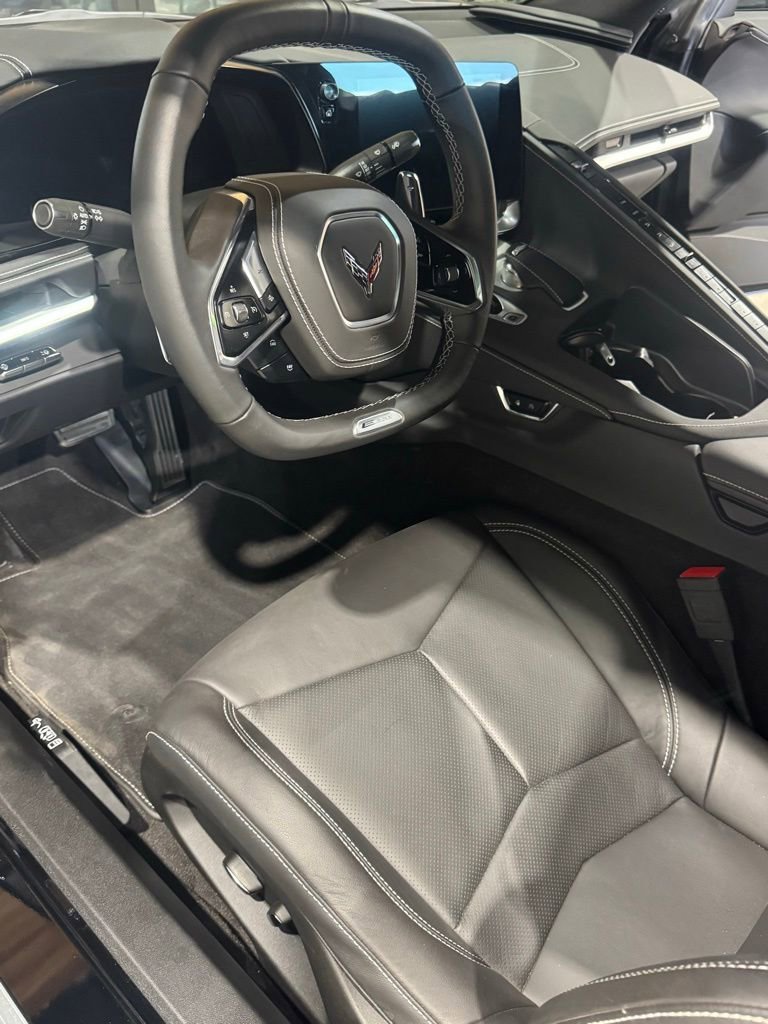 Used 2025 Chevrolet Corvette E-Ray w/ ZER Performance Package AWD/4WD image 13