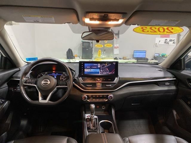 Certified 2023 Nissan Altima 2.5 SR w/ SR Premium Package image 21