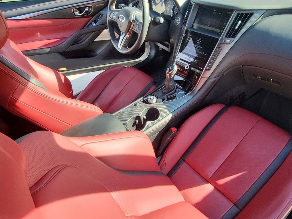 Used 2022 INFINITI Q60 Red Sport 400 w/ Carbon Fiber Package image 35