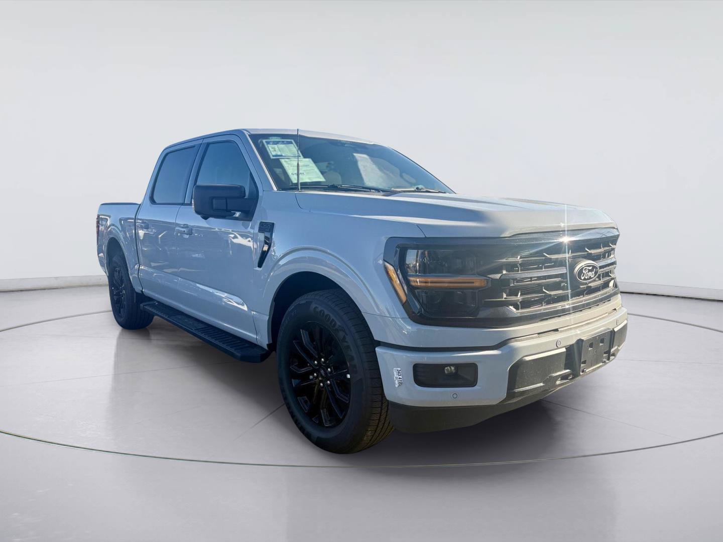 Used 2026 Ford F150 XLT w/ Equipment Group 302A MID RWD image 1