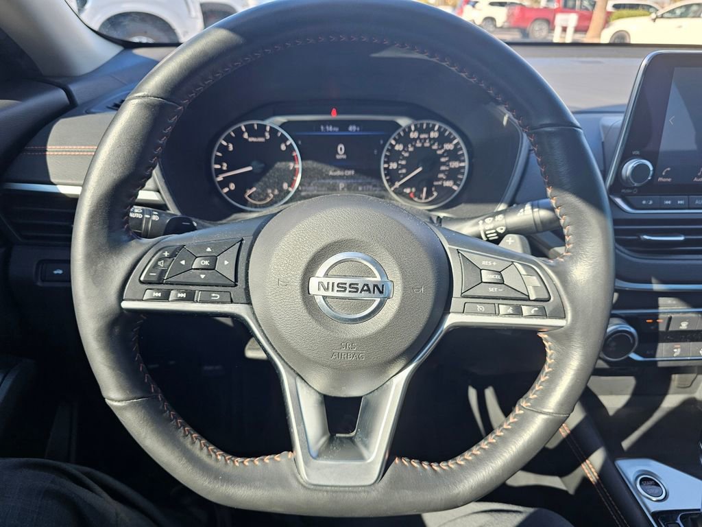 Certified 2022 Nissan Altima 2.5 SR w/ Midnight Edition Package image 15