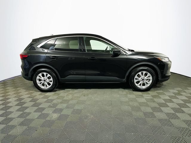 Used 2024 Ford Escape Active FWD image 9