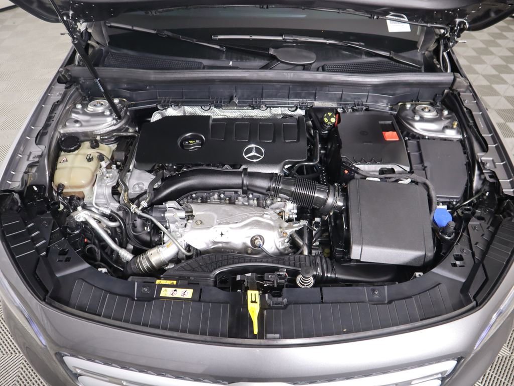 Certified 2021 Mercedes-Benz GLB 250 GLB 250 image 29