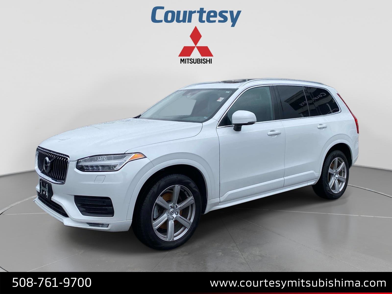 Used 2022 Volvo XC90 T5 Momentum AWD/4WD image 1