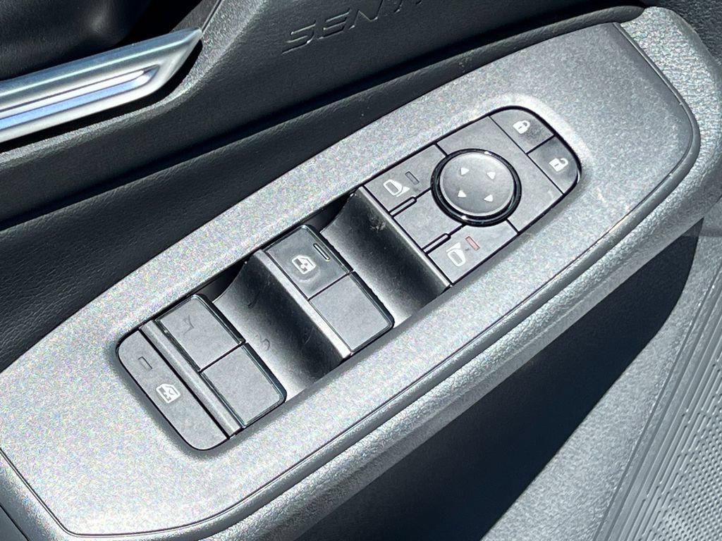New 2026 Nissan Sentra SV w/ SV Convenience Package FWD image 7