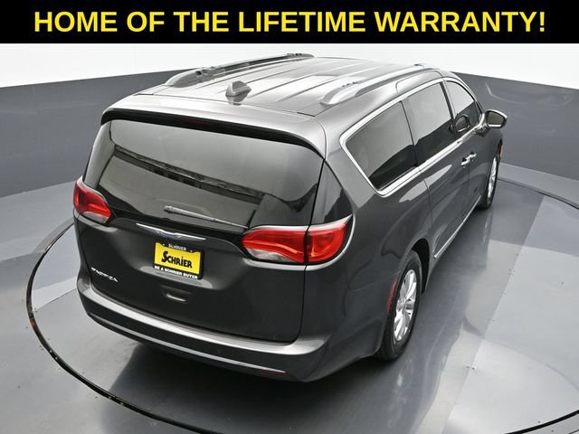 Used 2018 Chrysler Pacifica Touring-L Plus FWD image 67
