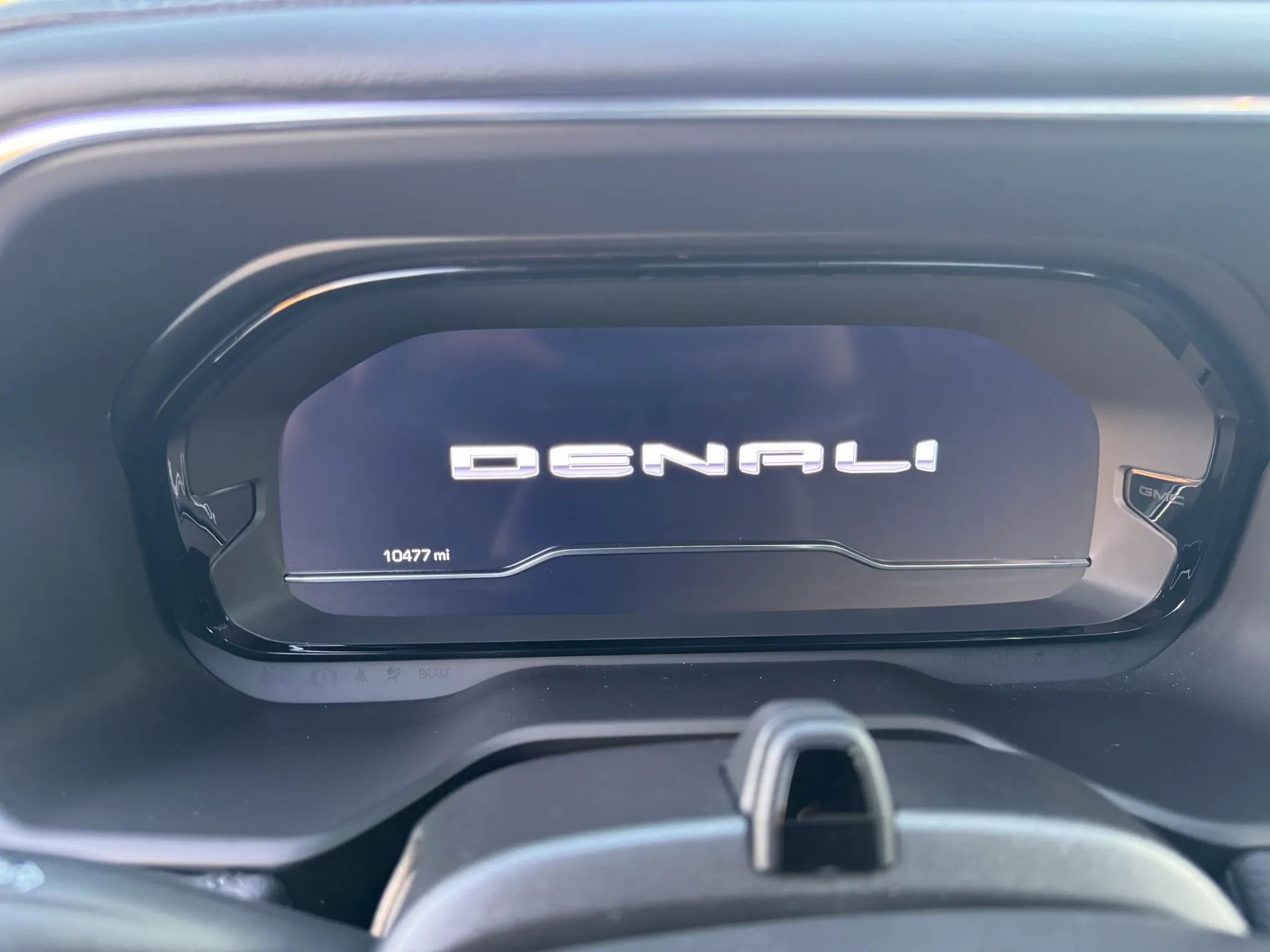 Used 2024 GMC Yukon XL Denali w/ Advanced Technology Package image 31