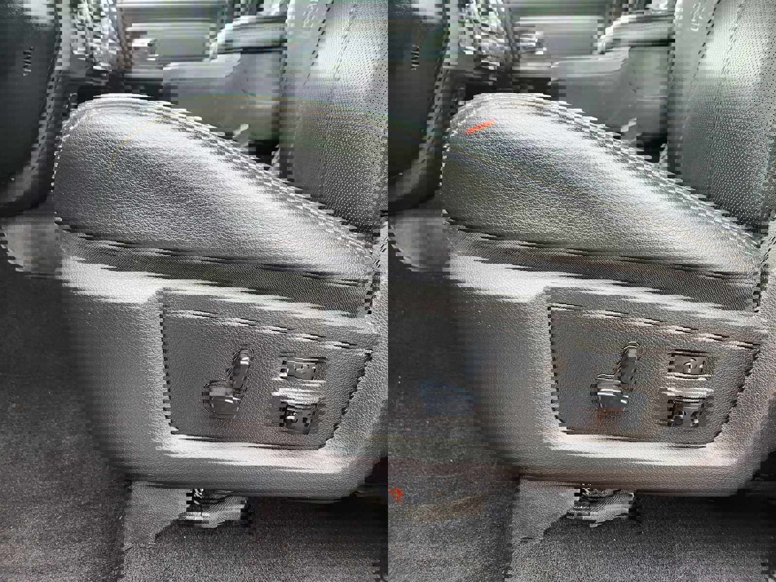 Used 2018 RAM 2500 Power Wagon w/ Leather & Luxury Group image 9