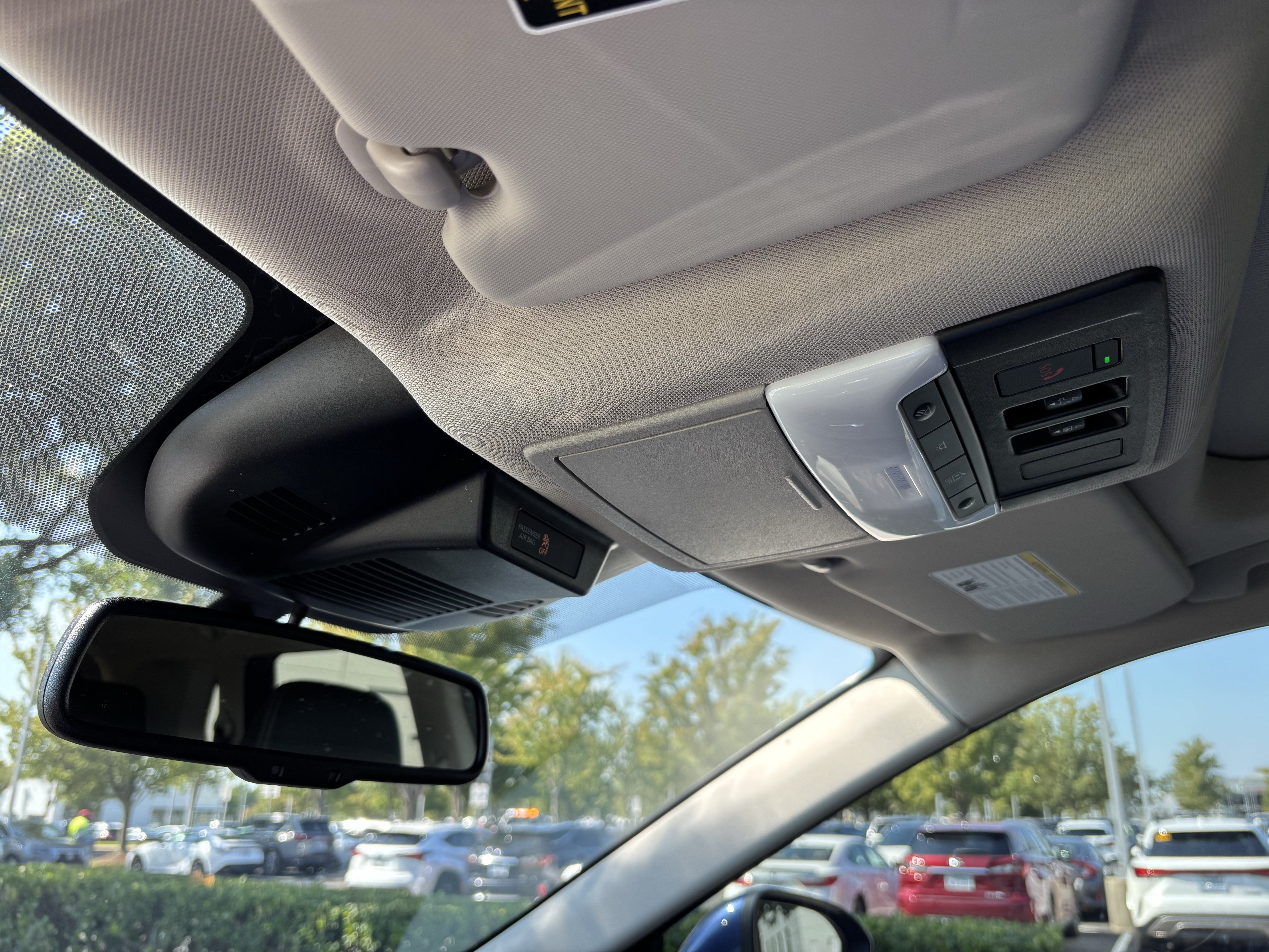 Used 2023 Nissan Rogue SL FWD image 30