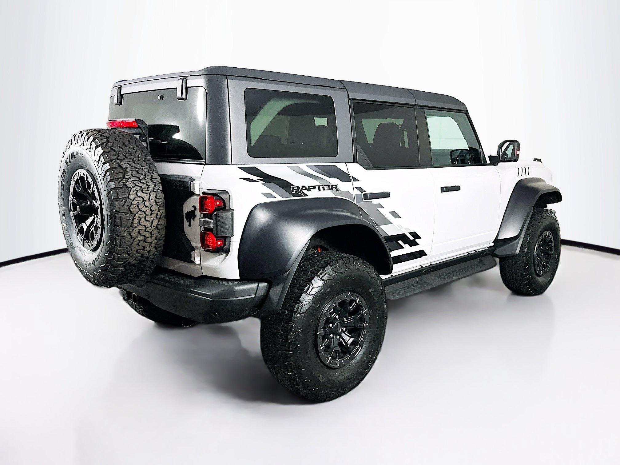 Used 2022 Ford Bronco Raptor AWD/4WD image 9