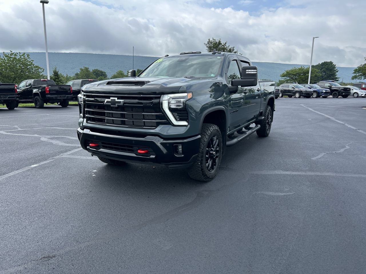 Used 2026 Chevrolet Silverado 2500 LT w/ Trail Boss Package AWD/4WD image 3
