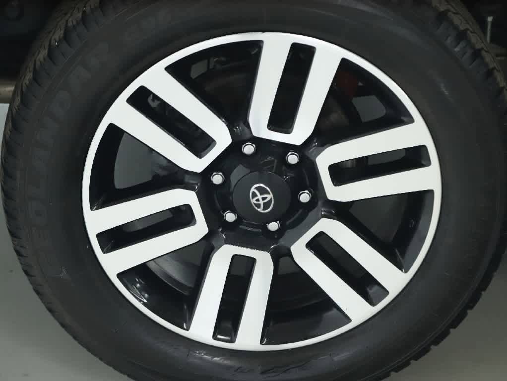 Certified 2023 Toyota 4Runner Limited AWD/4WD image 12