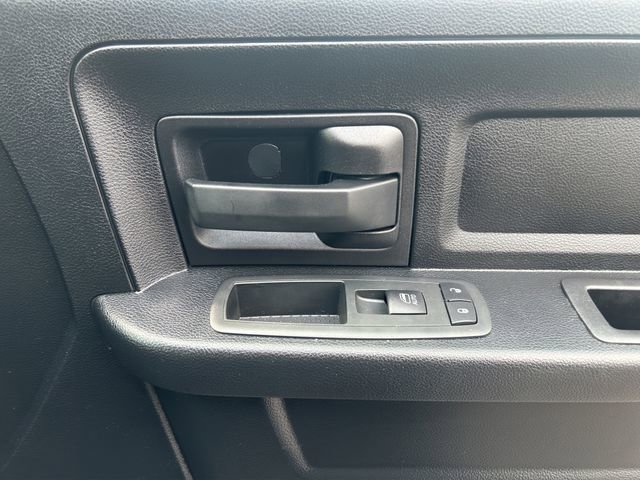 Used 2014 RAM 1500 Express w/ Black Ram 1500 Express Group image 21