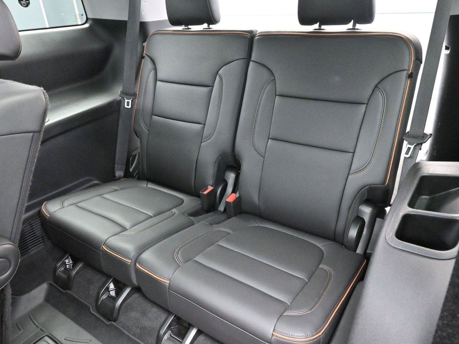 Used 2023 GMC Acadia AT4 w/ Technology Package image 36