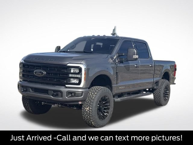 Used 2024 Ford F250 XLT w/ Black Appearance Package AWD/4WD image 1