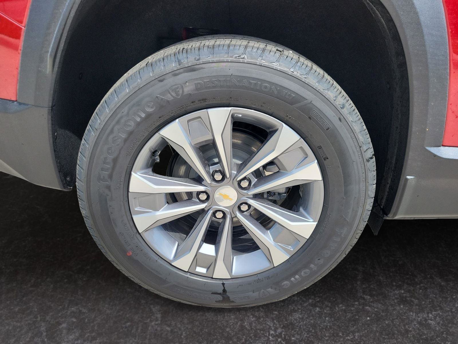 Used 2026 Chevrolet Equinox LT image 23