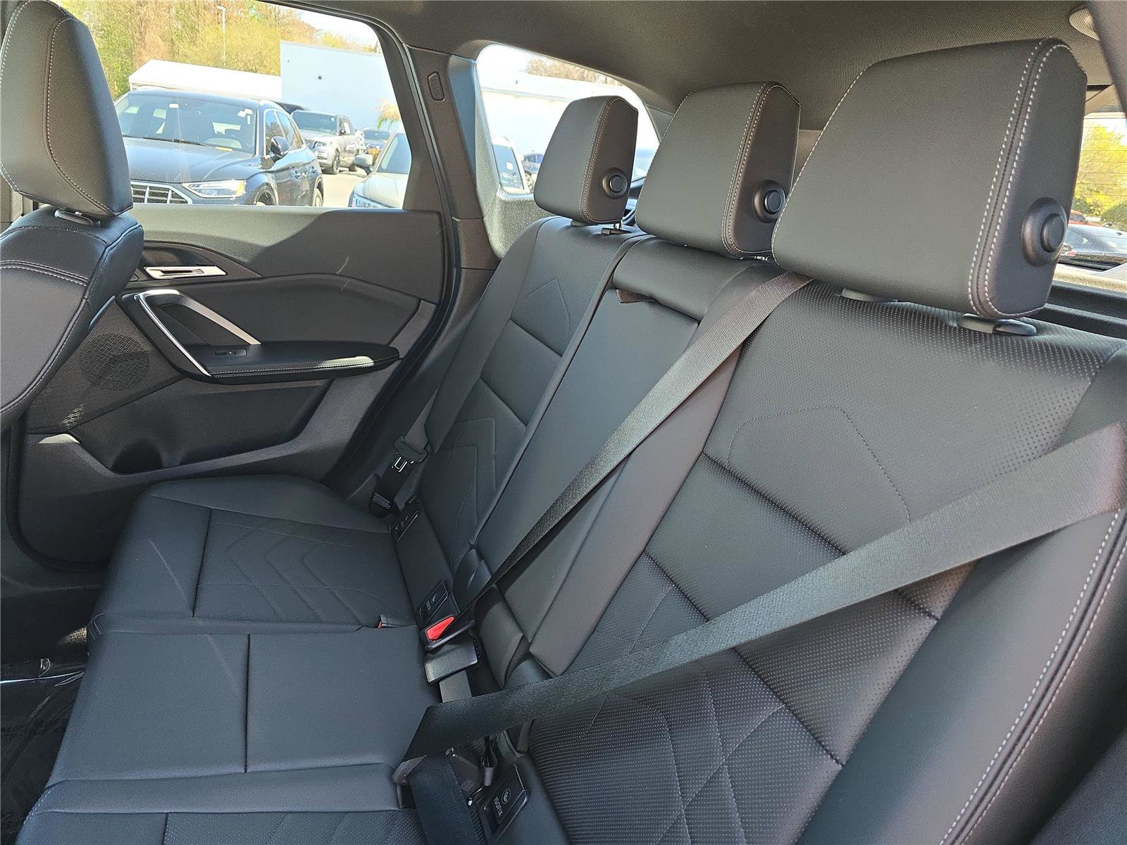 Used 2025 BMW X1 xDrive28i image 13