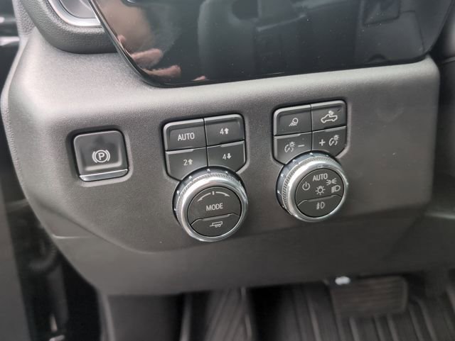 New 2026 GMC Sierra 1500 SLT w/ SLT Premium Plus Package image 18