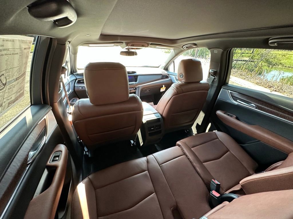 New 2025 Cadillac XT5 Sportv image 22