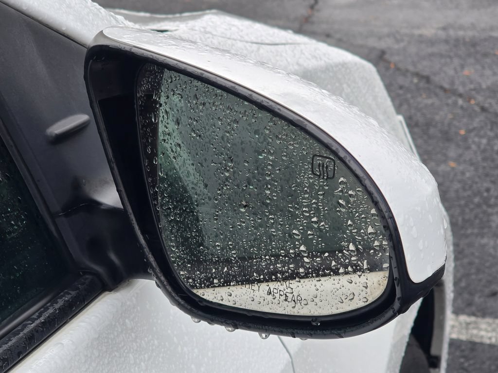 Used 2019 Toyota Corolla LE FWD image 18