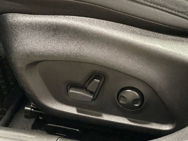 Used 2023 Jeep Renegade Altitude w/ Sun/Sound Group image 14