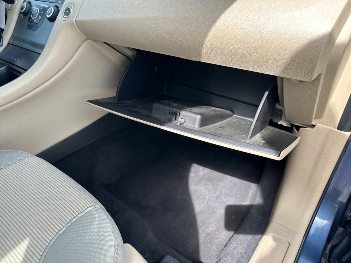 Used 2019 Ford Taurus SEL AWD/4WD image 28