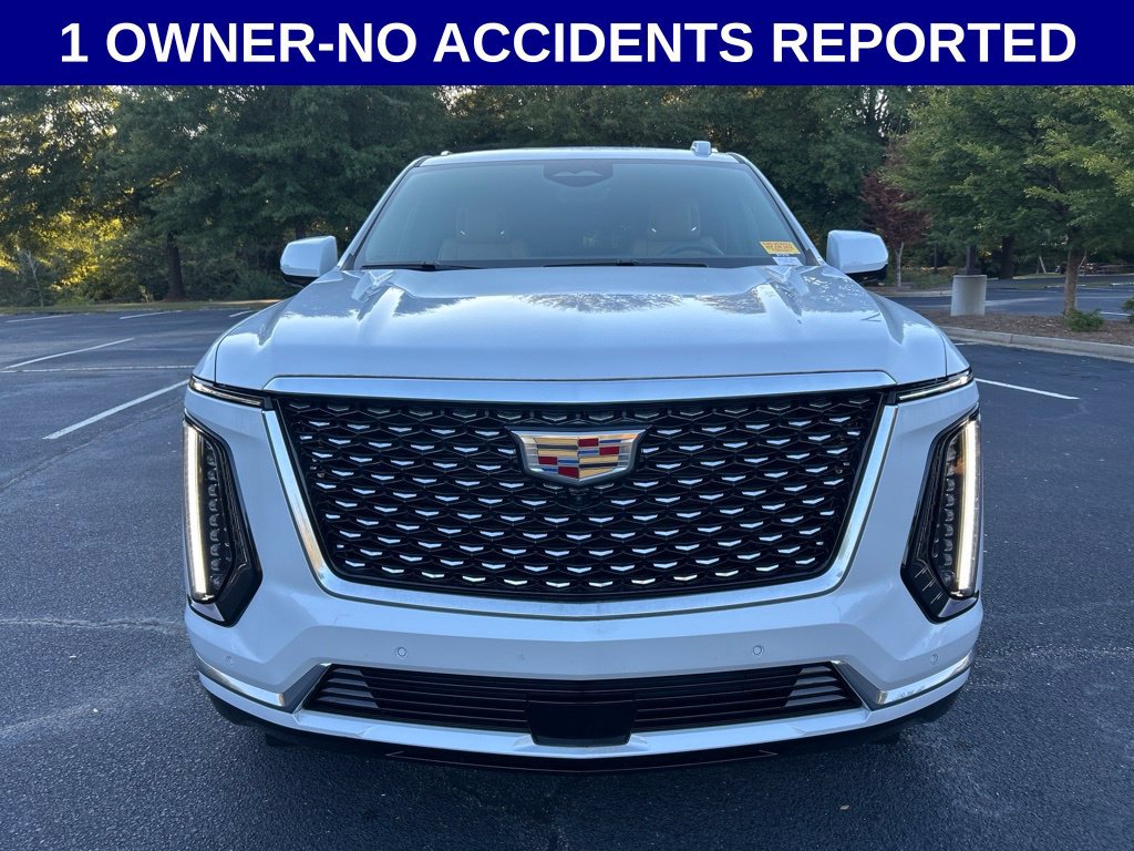 Used 2026 Cadillac Escalade Luxury w/ Touring Package RWD image 14