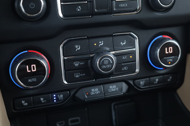 Used 2022 Chevrolet Tahoe Premier AWD/4WD image 19
