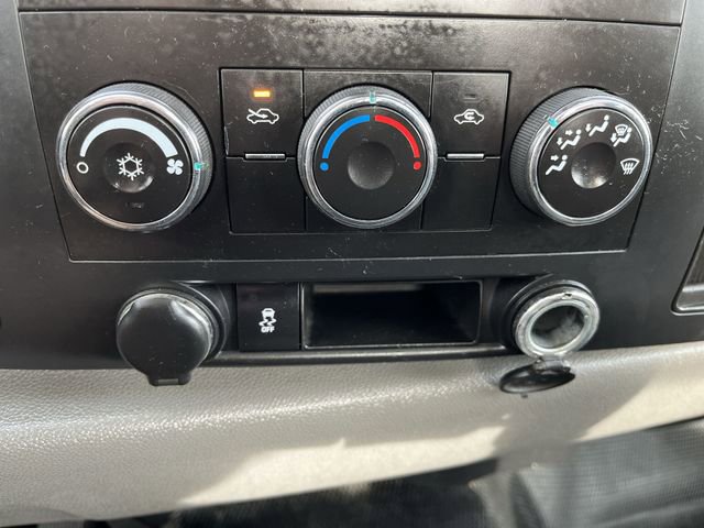 Used 2013 Chevrolet Silverado 1500 W/T image 18