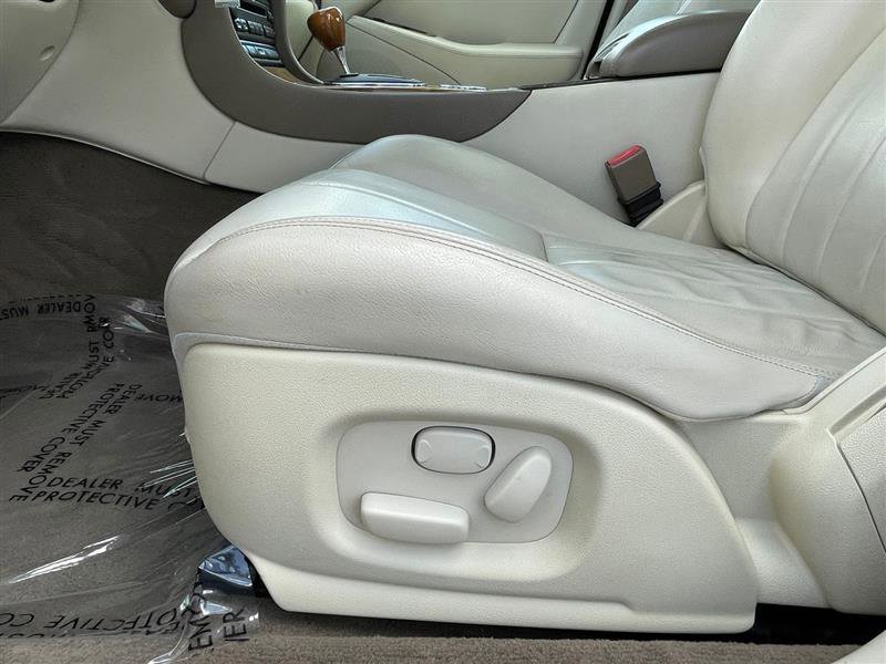 Used 2004 Jaguar S-TYPE 3.0 image 70