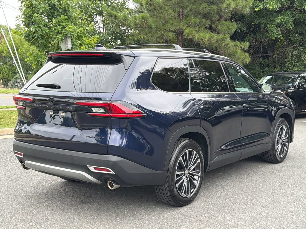 Used 2025 Toyota Grand Highlander AWD Hybrid image 4