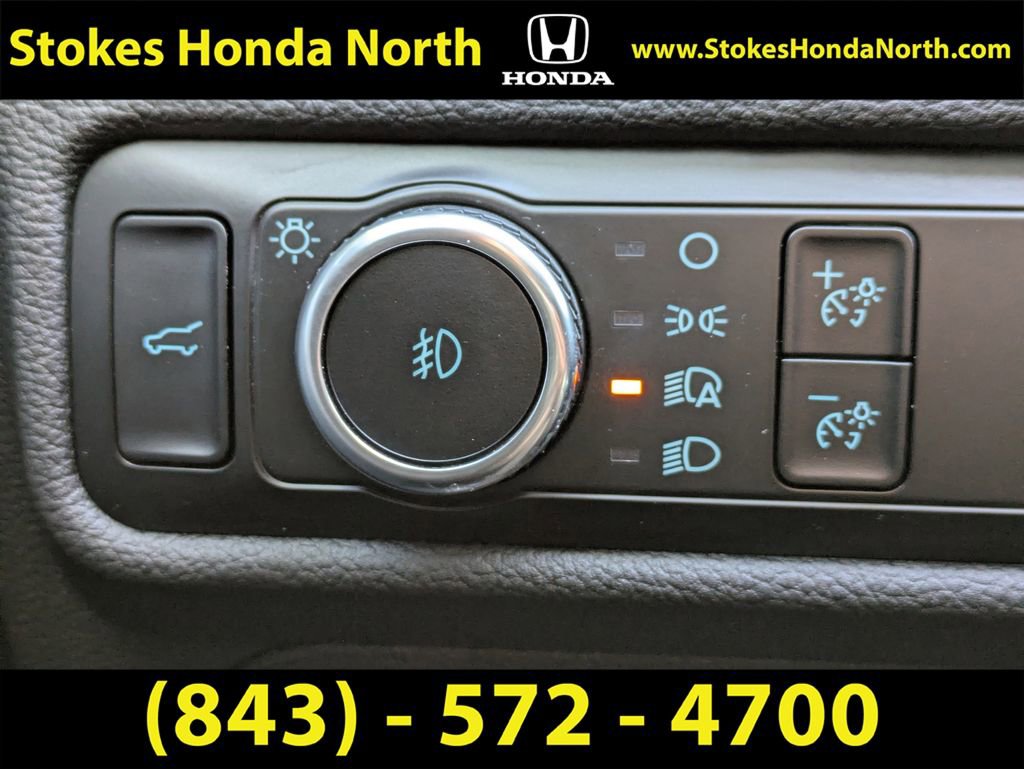 Used 2023 Ford Explorer XLT w/ Equipment Group 202A image 28