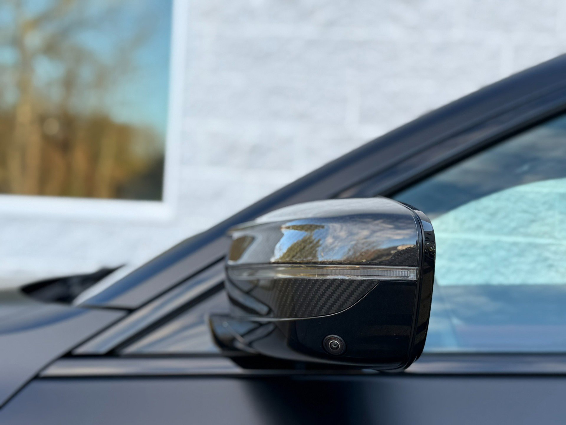 Used 2022 BMW M4 xDrive Competition w/ M Carbon Exterior Package image 7