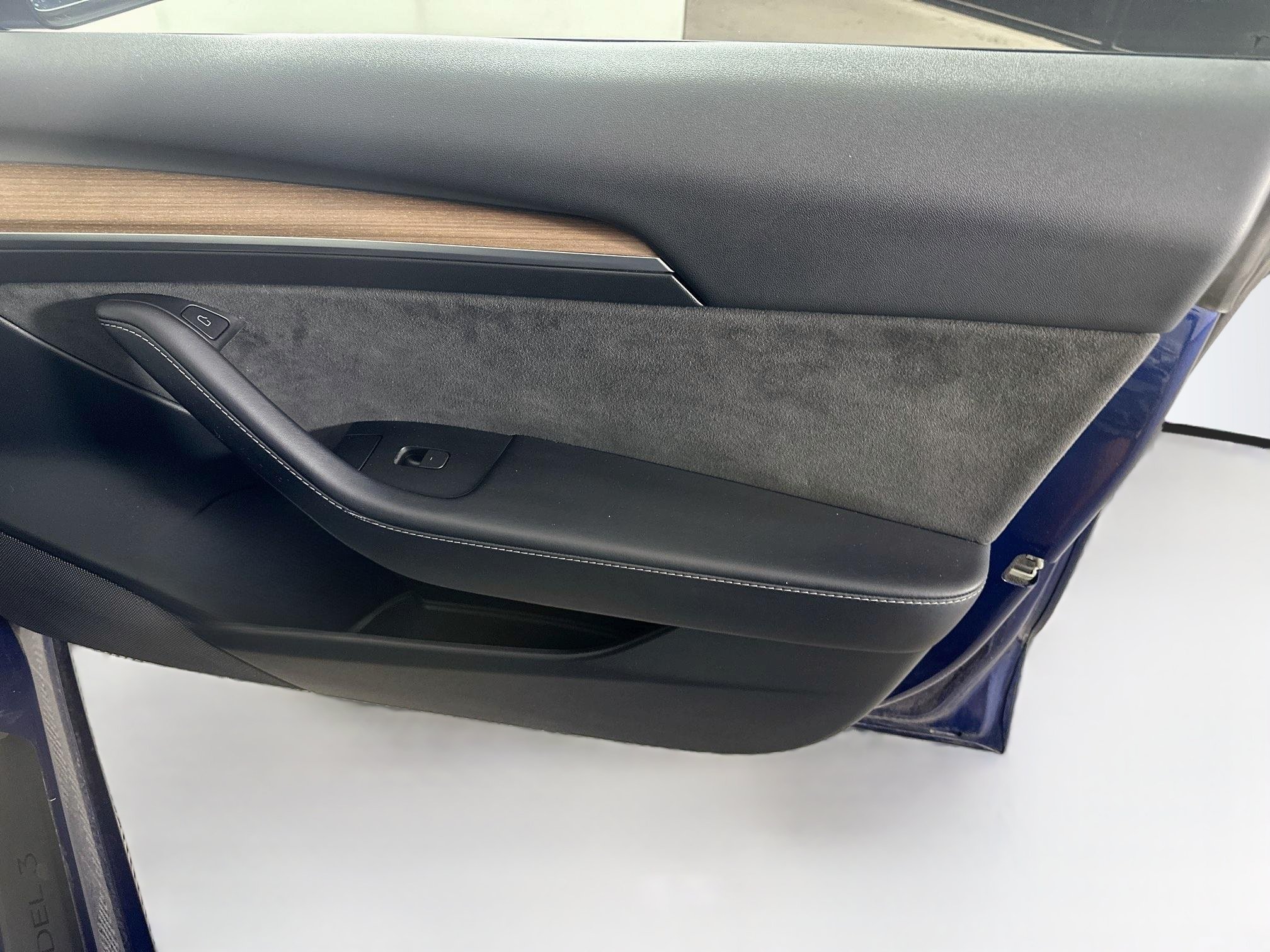 Used 2023 Tesla Model 3 Standard Range RWD image 30
