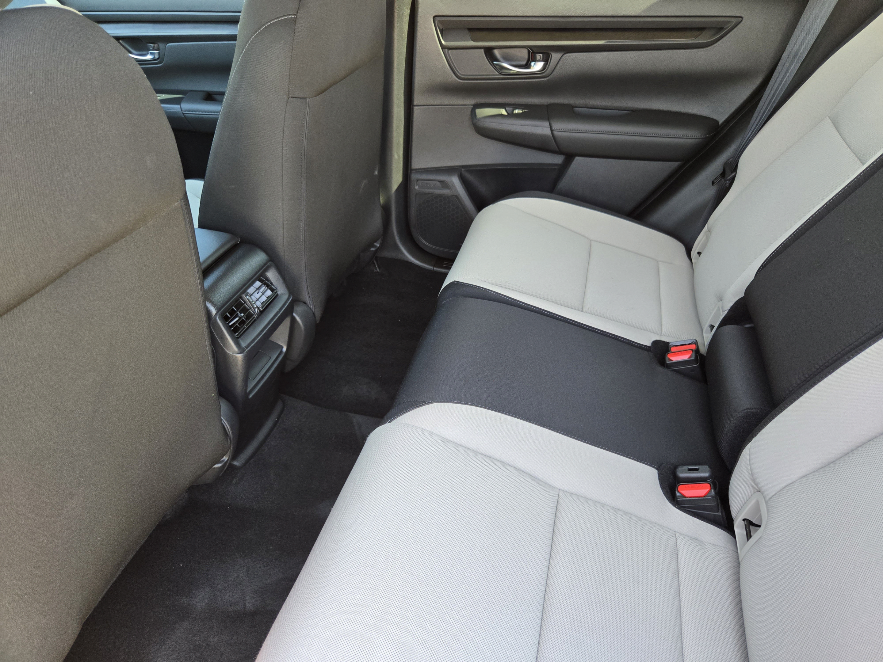 Certified 2026 Honda CR-V LX image 27