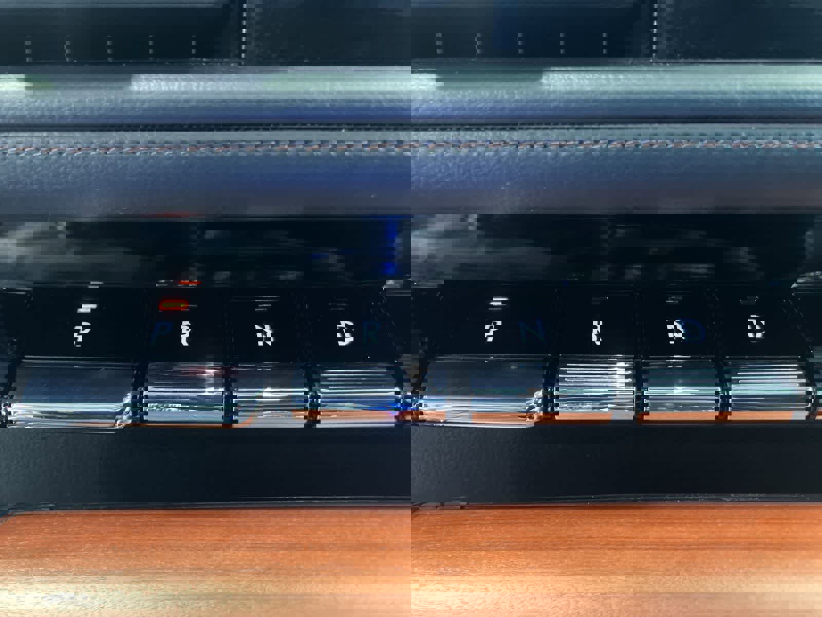 Used 2024 Lincoln Aviator Reserve image 23